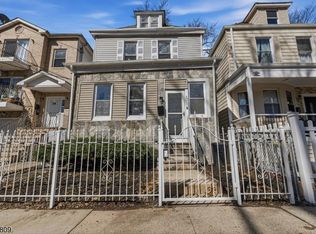 77 S Munn Ave, Newark City, NJ 07106