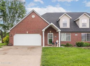 1809 Devonshire Cir #A, Holts Summit, MO 65043