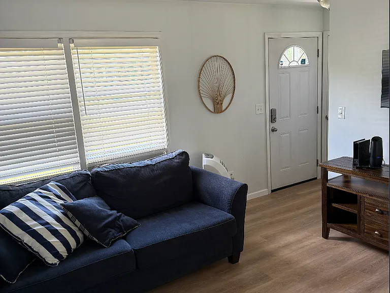 25 Doten Ave — Photo 7