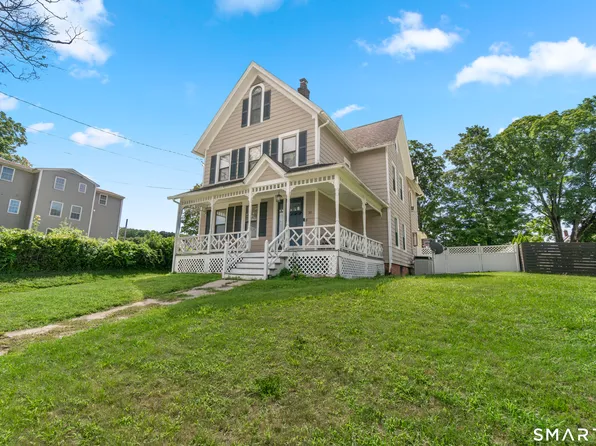 32 Union Street, Seymour, CT 06483