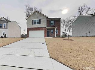 720 Kenyon Spring Dr, Zebulon, NC 27597