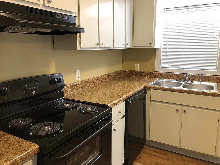 314 Jewell Dr — Photo 11