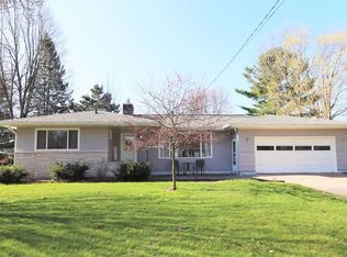 929 Maple Hill Rd, Wausau, WI 54403