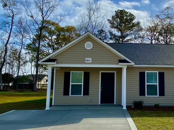 1010 Woodridge Dr #A, Lumberton, NC 28358