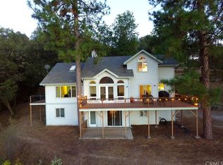 38898 John West Rd, Oakhurst, CA 93644