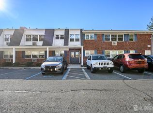 24 Woodedge Ave APT 7, Edison, NJ 08817