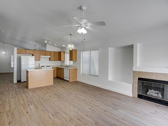 4th image of 10046 Catseye Cove Ct