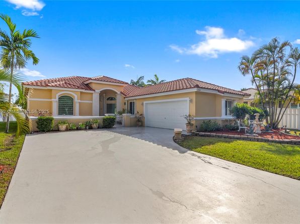 2339 NW 195th Ave