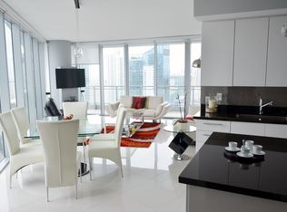 92 Sw 3 St #4201, mia, FL 33130