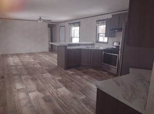 1687 Meadow Ln #31, Reese, MI 48757