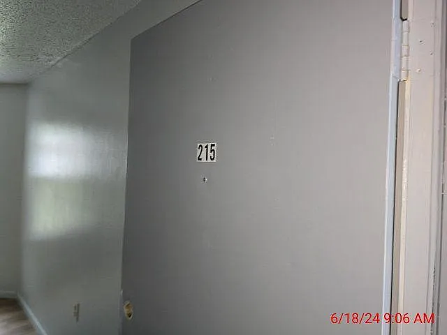 Unit Photo