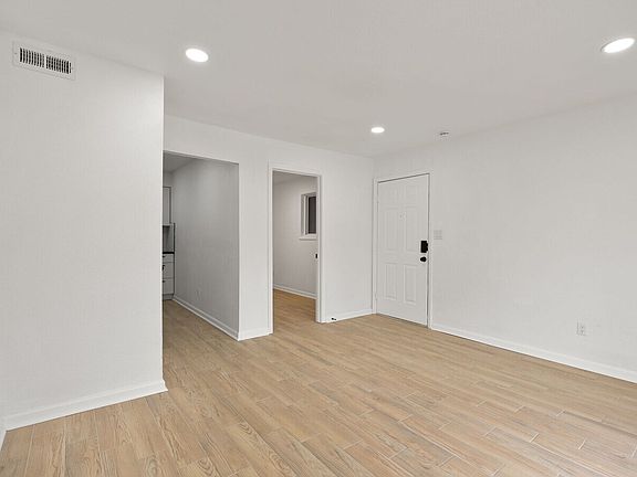 4th image of 9900 E 36th St S #F10a8ff64