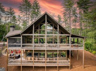 651 Pony Ghost Trl, Blue Ridge, GA 30513