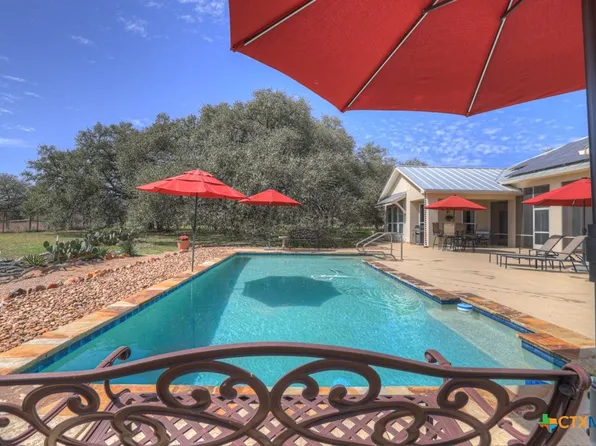 2106 Granada Hls, New Braunfels, TX 78132