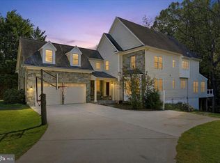 8711 Seven Locks Rd, Bethesda, MD 20817