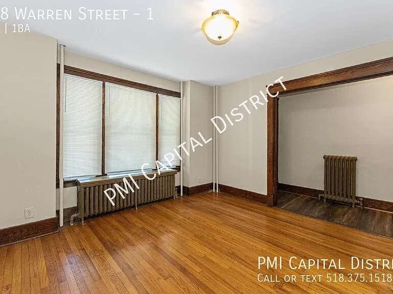 548 Warren St #1 — Photo 9