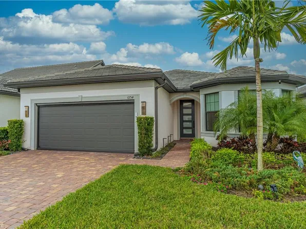 6754 Pennyroyal DR, NAPLES, FL 34114