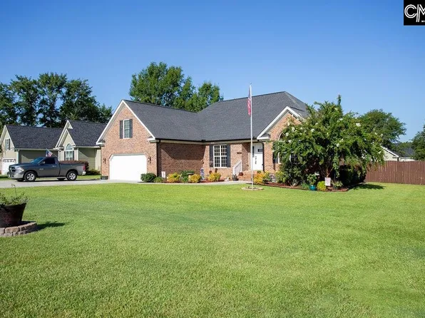 132 Southern Oak Dr, Camden, SC 29020
