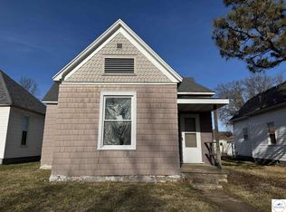 1215 E 10th St, Sedalia, MO 65301