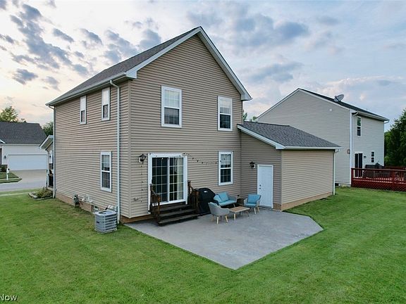 3rd image of 11154 Dandridge Dr