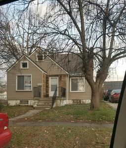 21122 Woodside Ave, Ferndale, MI, 48220
