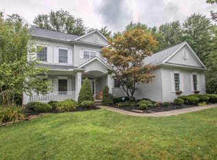 1425 Honeygold Ln, Broadview Heights, OH 44147