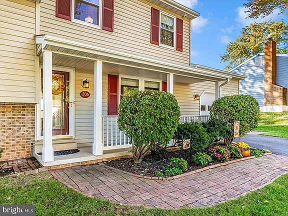 2nd image of 206 Challedon Dr