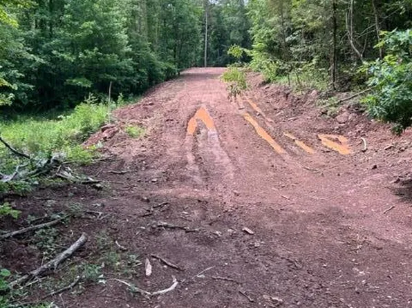 499 Bill Moser Rd, Vonore, TN 37885