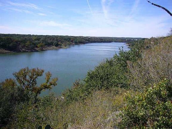 4th image of 24221 Pedernales Cliff Trl