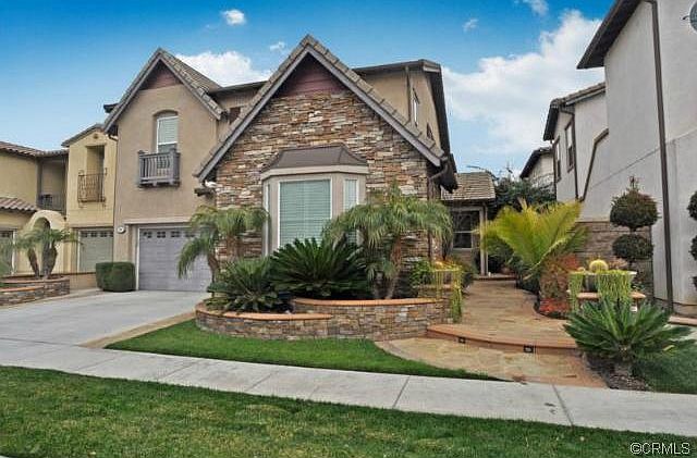 1st image of 805 Polaris Dr
