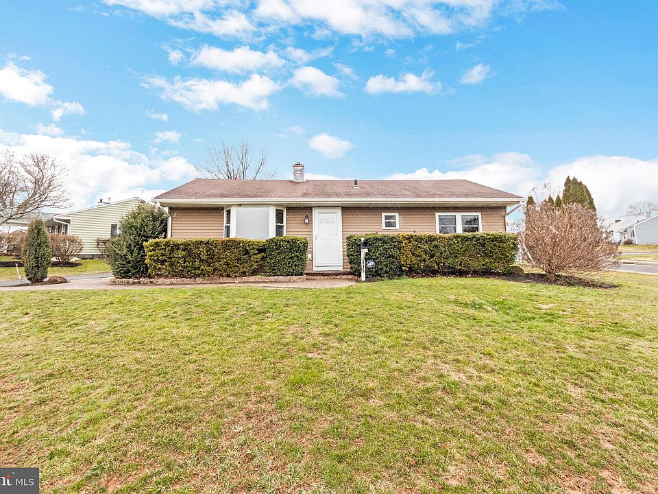 315 Devon Rd, Fairless Hills, PA 19030 Zillow