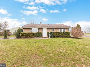 315 Devon Rd, Fairless Hills, PA 19030