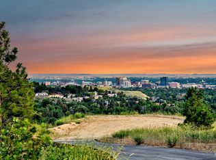 3763 N Ridge Dr, Boise, ID 83716