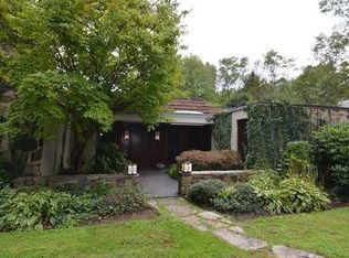 12 Sherwood Ave, Greenwich, CT 06831