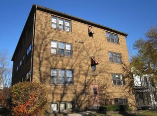 419 N Pinckney St APT 303, Madison, WI 53703