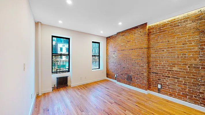 Rented by Brighton Management | media 5