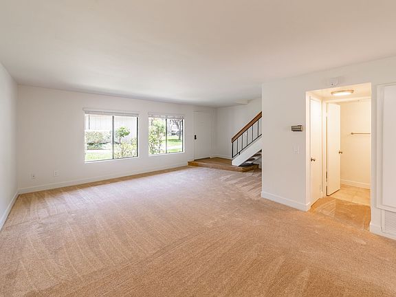 2nd image of 3114 Via Merde