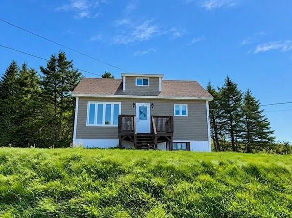 325 Creston Boulevard, Marystown, NL A0E1K0