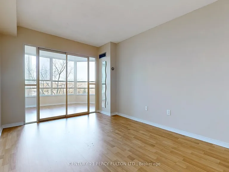 7805 Bayview Ave #625 — Photo 21