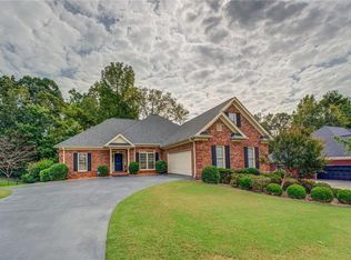 8268 Wood St SE, Covington, GA 30014