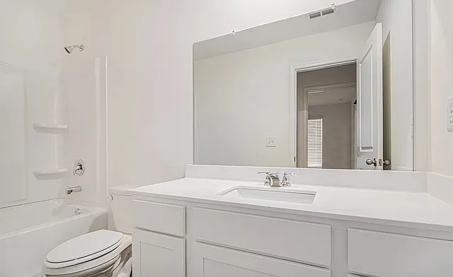 626 Jervis Way — Photo 7