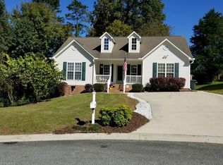 18 Collin Ln, Thomasville, NC 27360