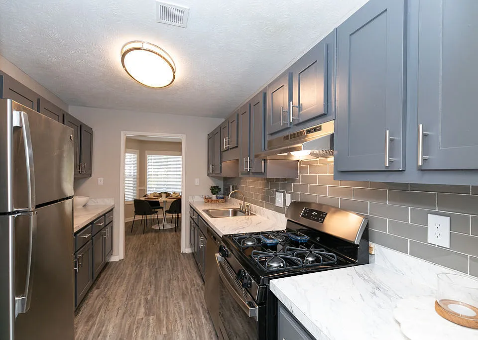 Somerset at the Crossing apartments community photo