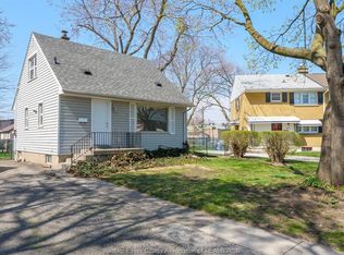 939 Askin Ave, Windsor, ON N9B2X5