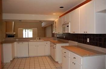 5th image of 519 Little Lake Ct
