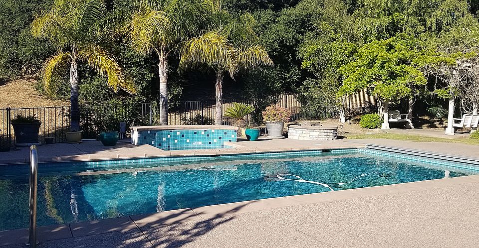 2nd image of 6055 Laurel Creek Dr