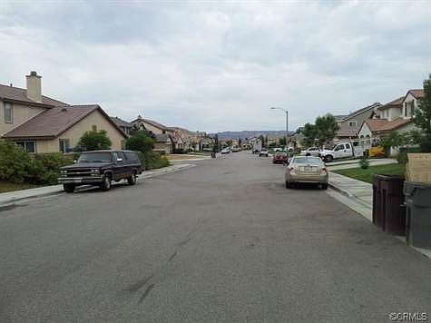 2nd image of 21 Nutwood Ave