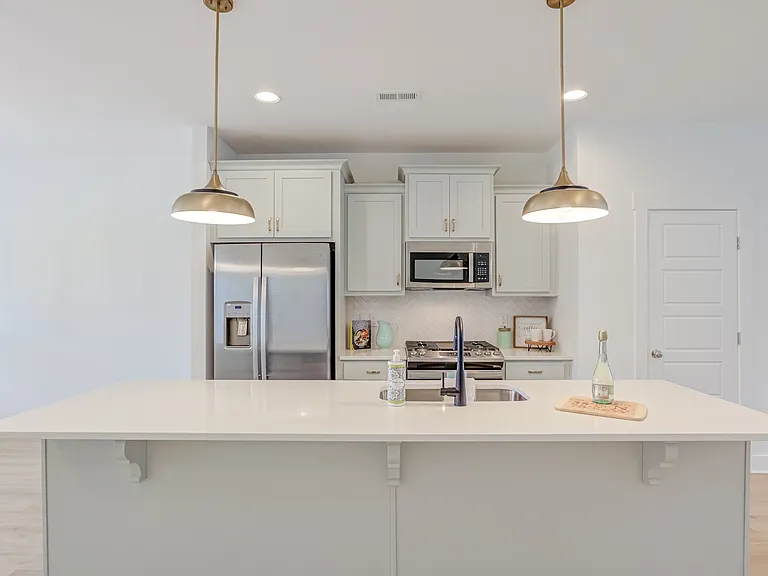 6403 Taylor Rd — Photo 7