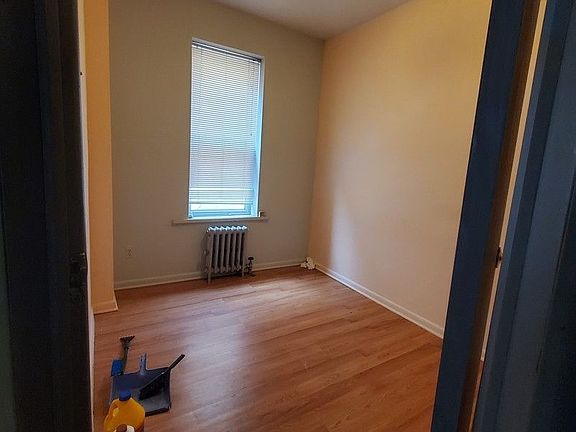 4th image of 22-70 42nd St #3