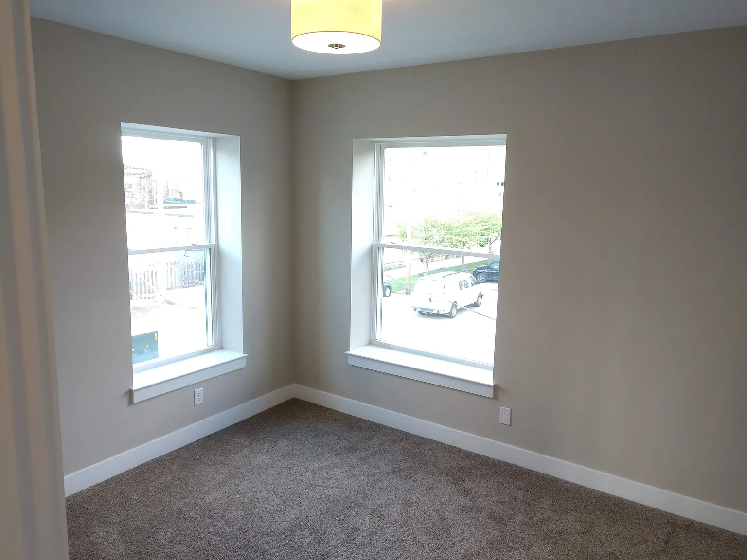 3 bed, 1150 sqft, $1,850 — Photo 4